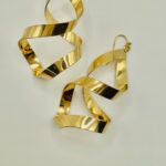 Beautiful Gold Drop Earrings