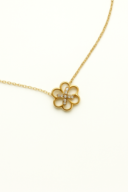 Anti tarnish stainless Petal Necklace