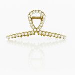 Pearl Grace Hair Claw Clip – Teardrop Frame Pearl Spring Claw Clip