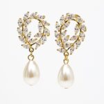Regal Wreath – Drop Earrings with Marquise-Cut Zirconia & Teardrop Pearl