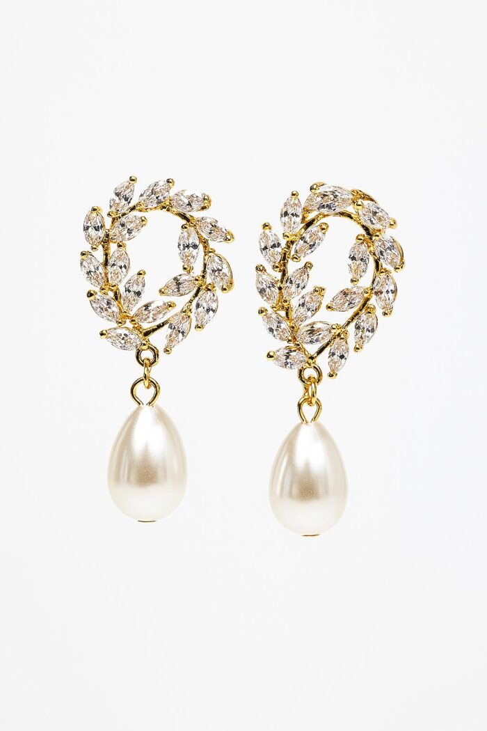 Regal Wreath – Drop Earrings with Marquise-Cut Zirconia & Teardrop Pearl - Image 1
