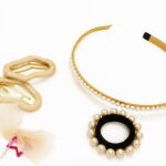 Golden Grace – 4-Piece Hair Pin Set with Headband, Star Charm Snap Clips, Elastic Hair Tie, and Pearl Bracelet Scrunchie